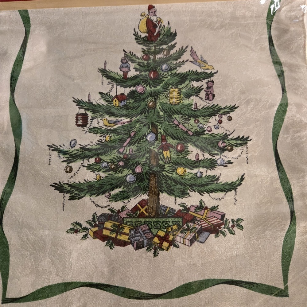 Spode Christmas Tree Table Runner 72 x 14 Inches Avanti Linens NEW